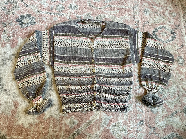 vila cardigan knit up flat on the floor